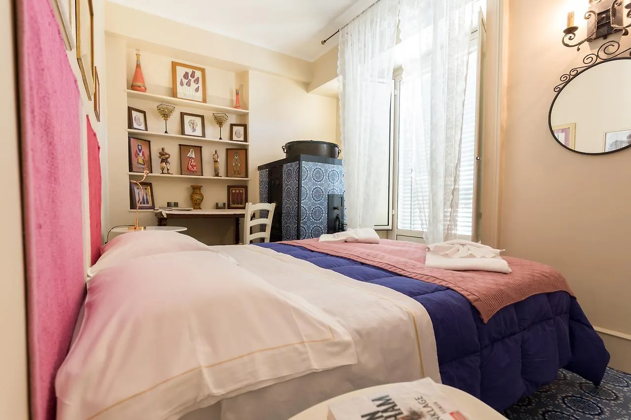 La Casa Di Osiride Bed and Breakfast Catania 3*,  Italien