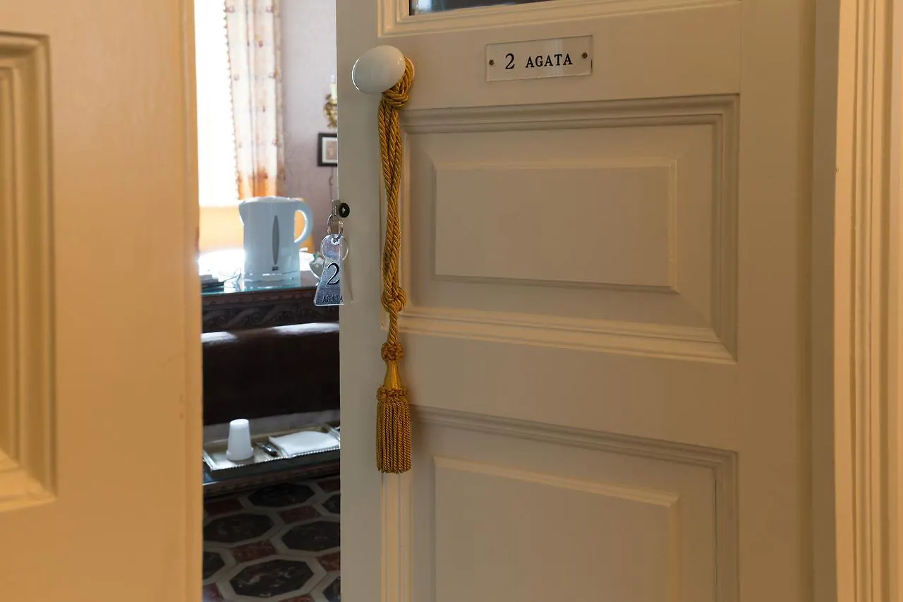 La Casa Di Osiride Bed and Breakfast Catania Bed & Breakfast